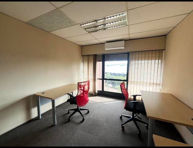 BUSINESS PROPERTY TO RENT IN BRACKENHURST